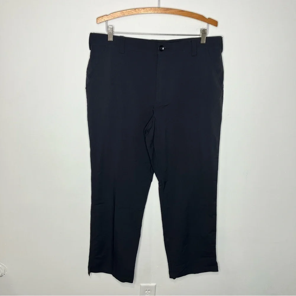 Under Armour pants black casual business casual pants size 36/30‎